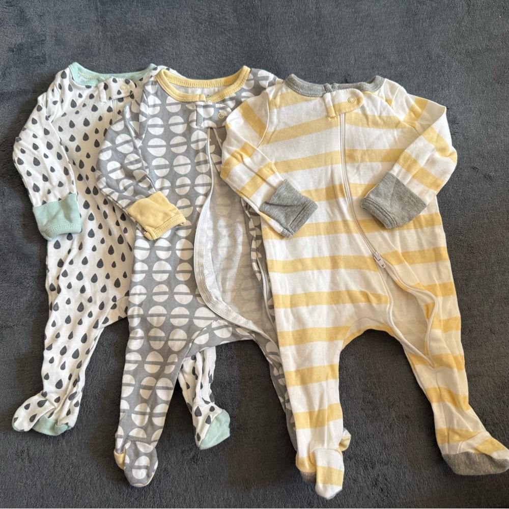 Cloud island Baby One-Piece Sleepers Set, size 0-3 months